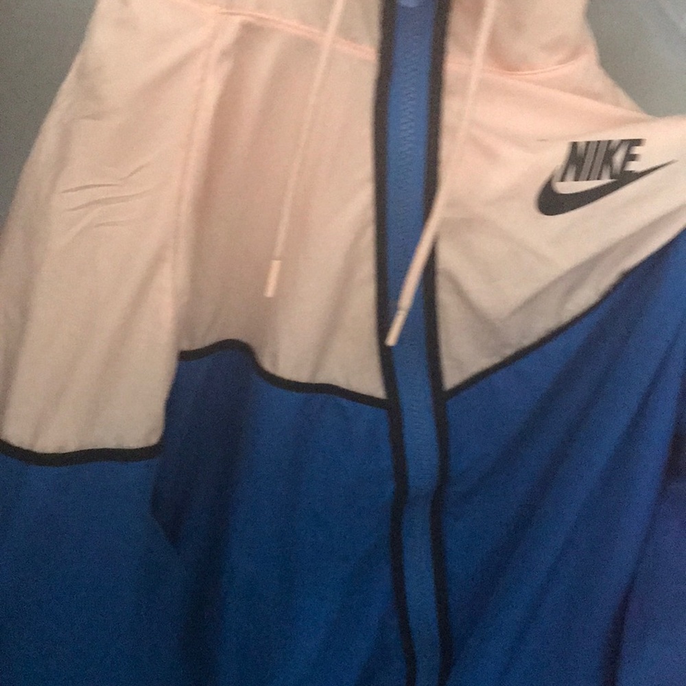 windbreaker jacket